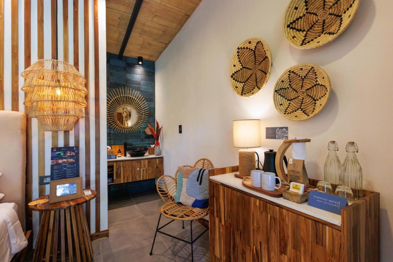 Exotico Beach Hotel Puerto Viejo de Talamanca Eksteriør billede